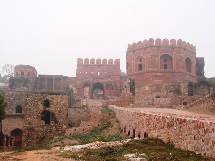 Ruins of Fatehpur Sikri fort