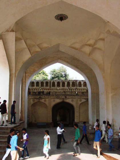 Grand-Portico-at-Golconda-Fort-Hyderabad