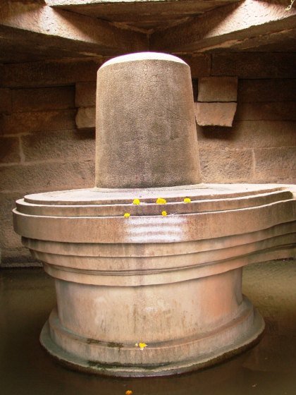Hampi-temple---Badavilinga-Temple