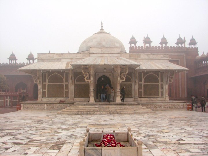 Tomb of Sheikh Salim Chishti at Jama Masjid Fatehpur Sikri
