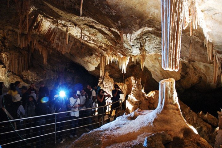 One of the Jenolan Caves (source www.bluemts.com.au)