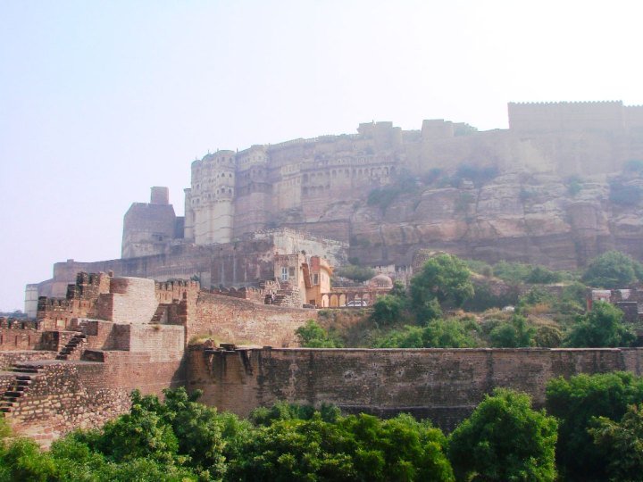 Mehrangarh-Fort-Jodhpur---Wide-terrace-to-the-east-of-the-palace