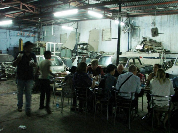 A-large-table-at-a-car-shed-at-The-Kebab-Shop-in-Jaipur