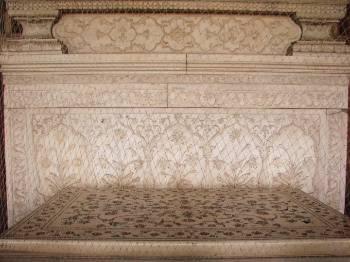 Details of carved stone canopy inside Diwan-i-Am of Red Fort Delhi