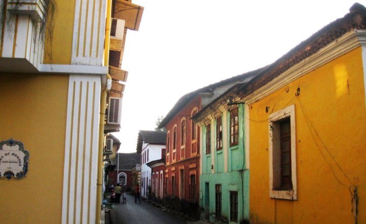 Streets-in-Old-Town-Panaji