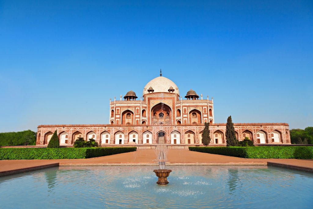 Top 10 Places to Visit in Delhi
