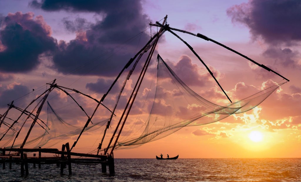 Visit the Age Old Chinese Fishing Nets @ Fort Kochi